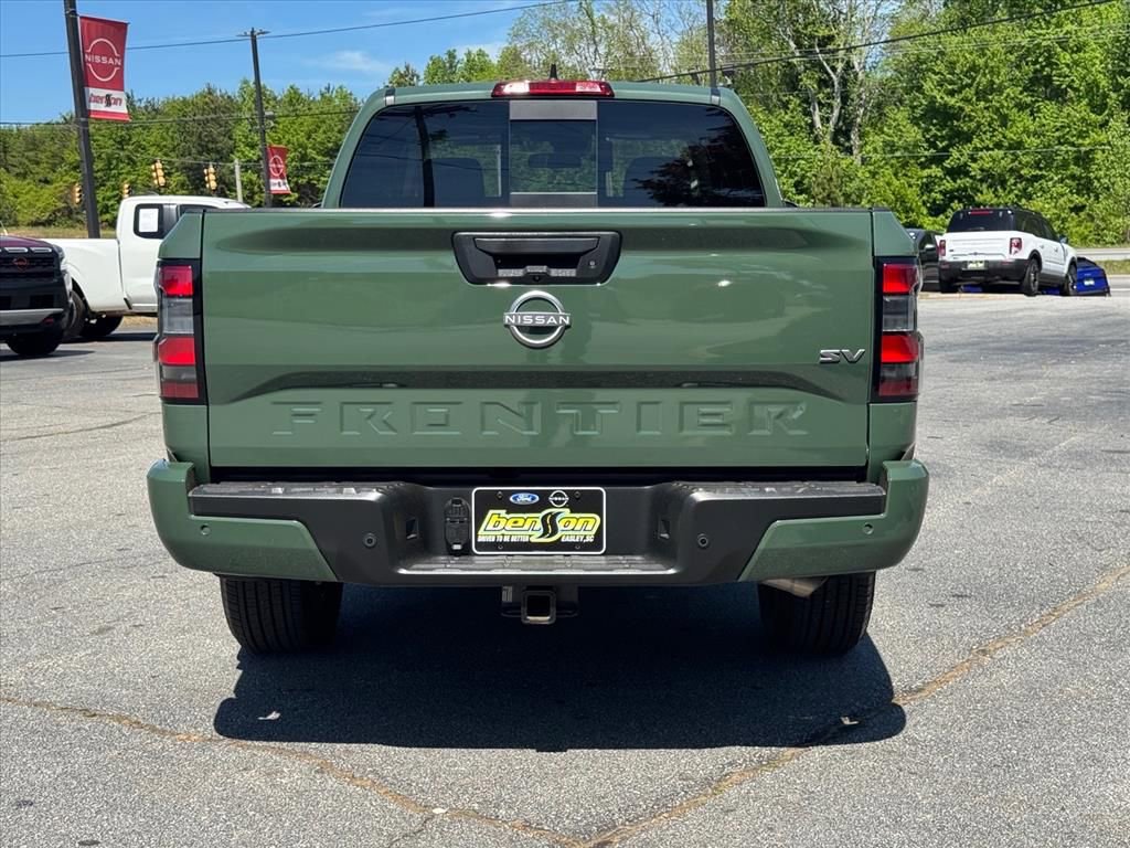 Certified 2024 Nissan Frontier SV w/ SV Convenience Package RWD image 4