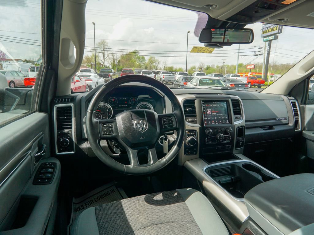 Used 2019 RAM 1500 Big Horn AWD/4WD image 13