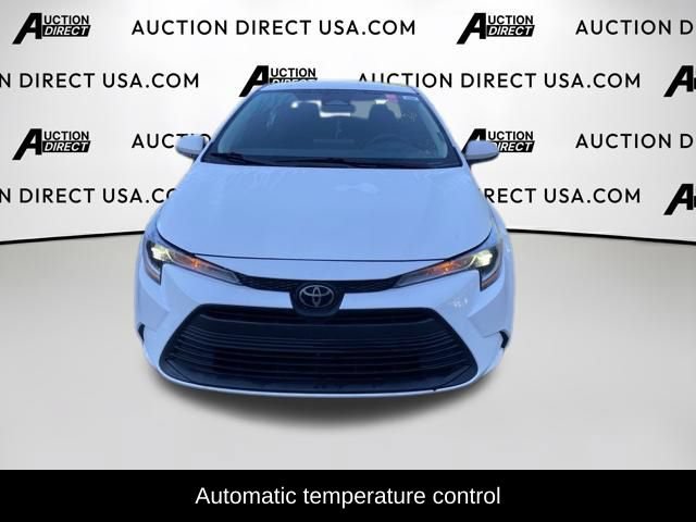 Used 2024 Toyota Corolla LE FWD video 2