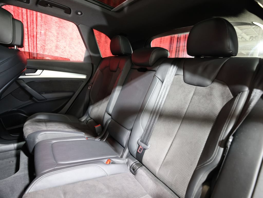 Used 2018 Audi SQ5 Premium Plus w/ Navigation Package AWD/4WD image 14