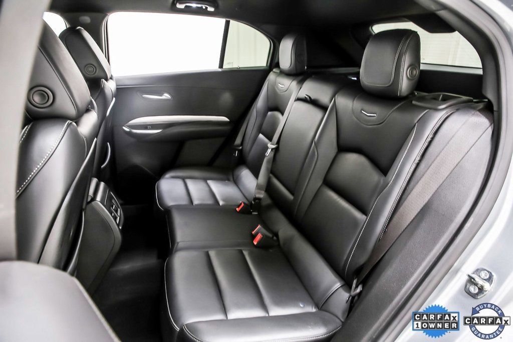 Used 2024 Cadillac XT4 Premium Luxury image 31