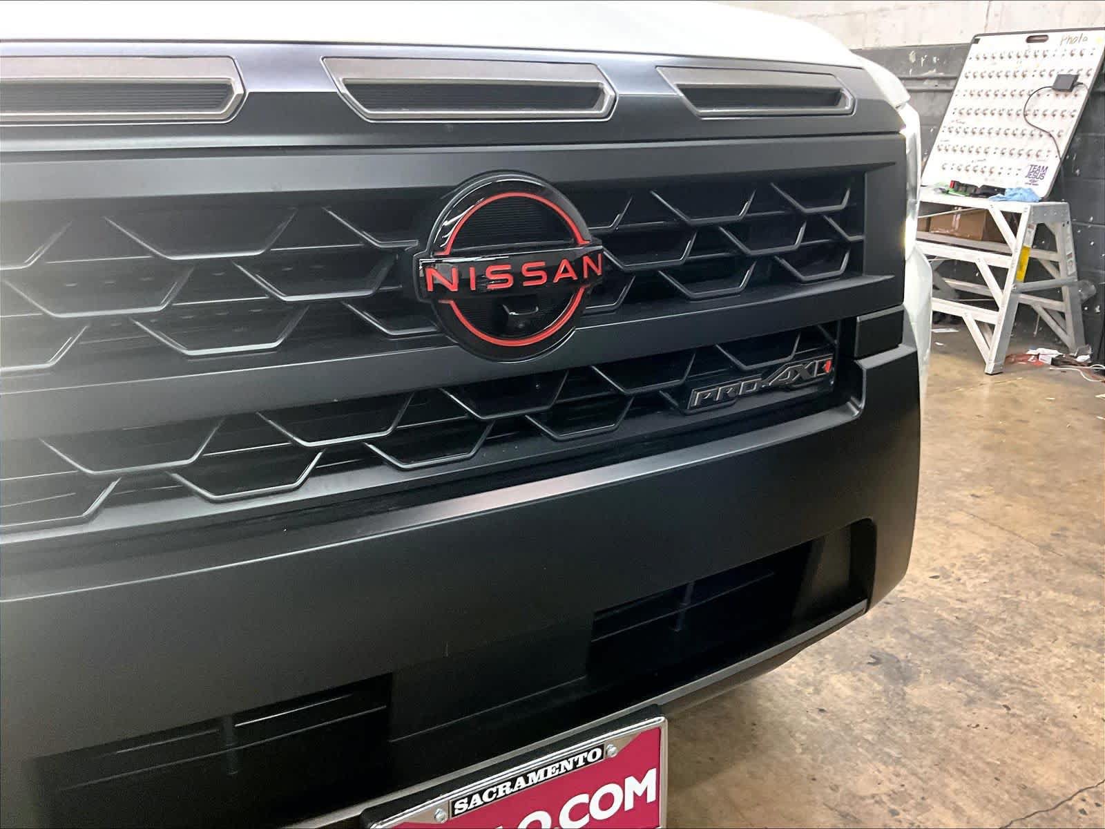 Used 2026 Nissan Frontier PRO-4X w/ Pro Premium Package AWD/4WD image 34