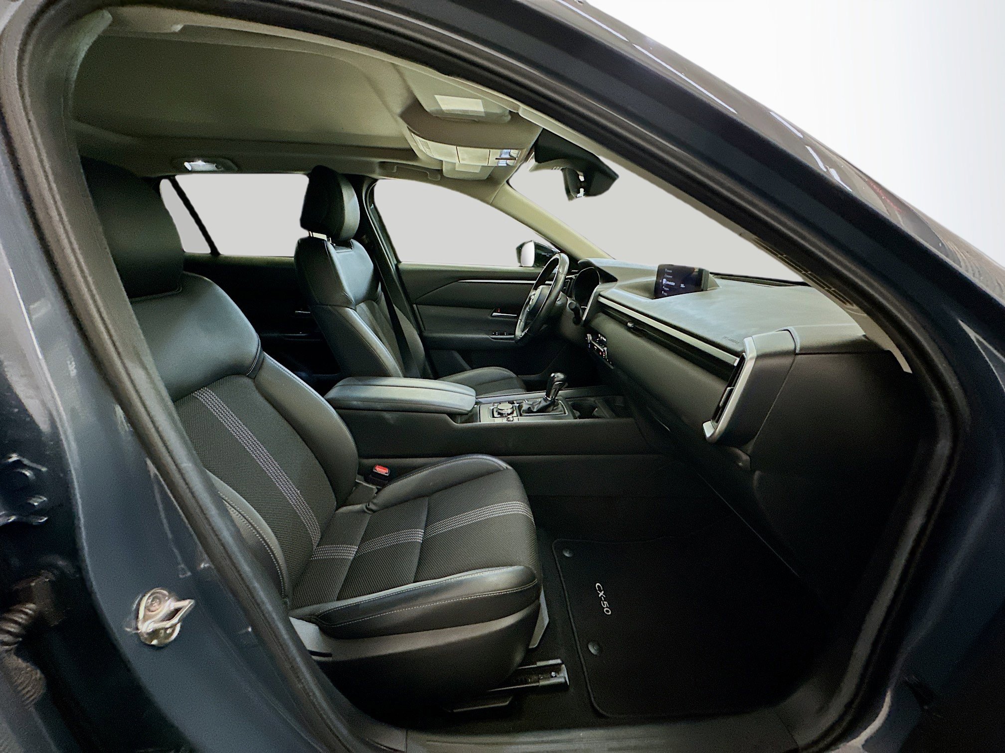 Used 2024 MAZDA CX-50 AWD 2.5 S w/ Premium Package image 33