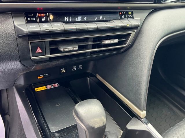 Used 2025 Toyota Camry XSE FWD image 22