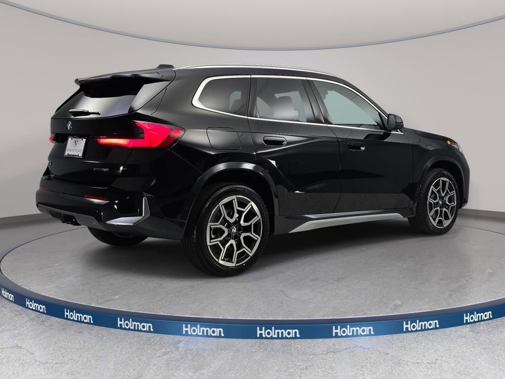 New 2026 BMW X1 xDrive28i w/ Convenience Package AWD/4WD image 5