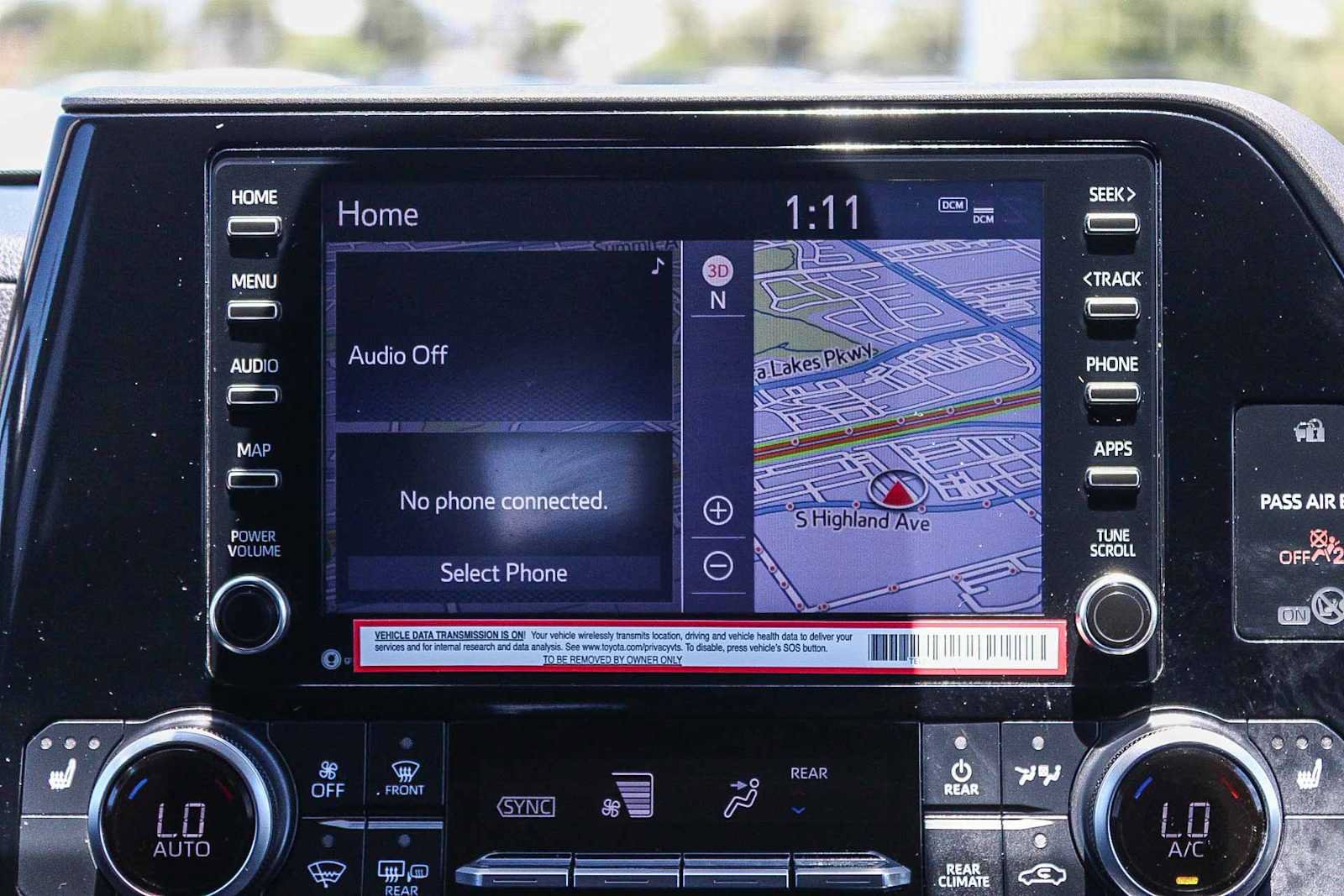 Used 2022 Toyota Highlander XLE FWD image 14
