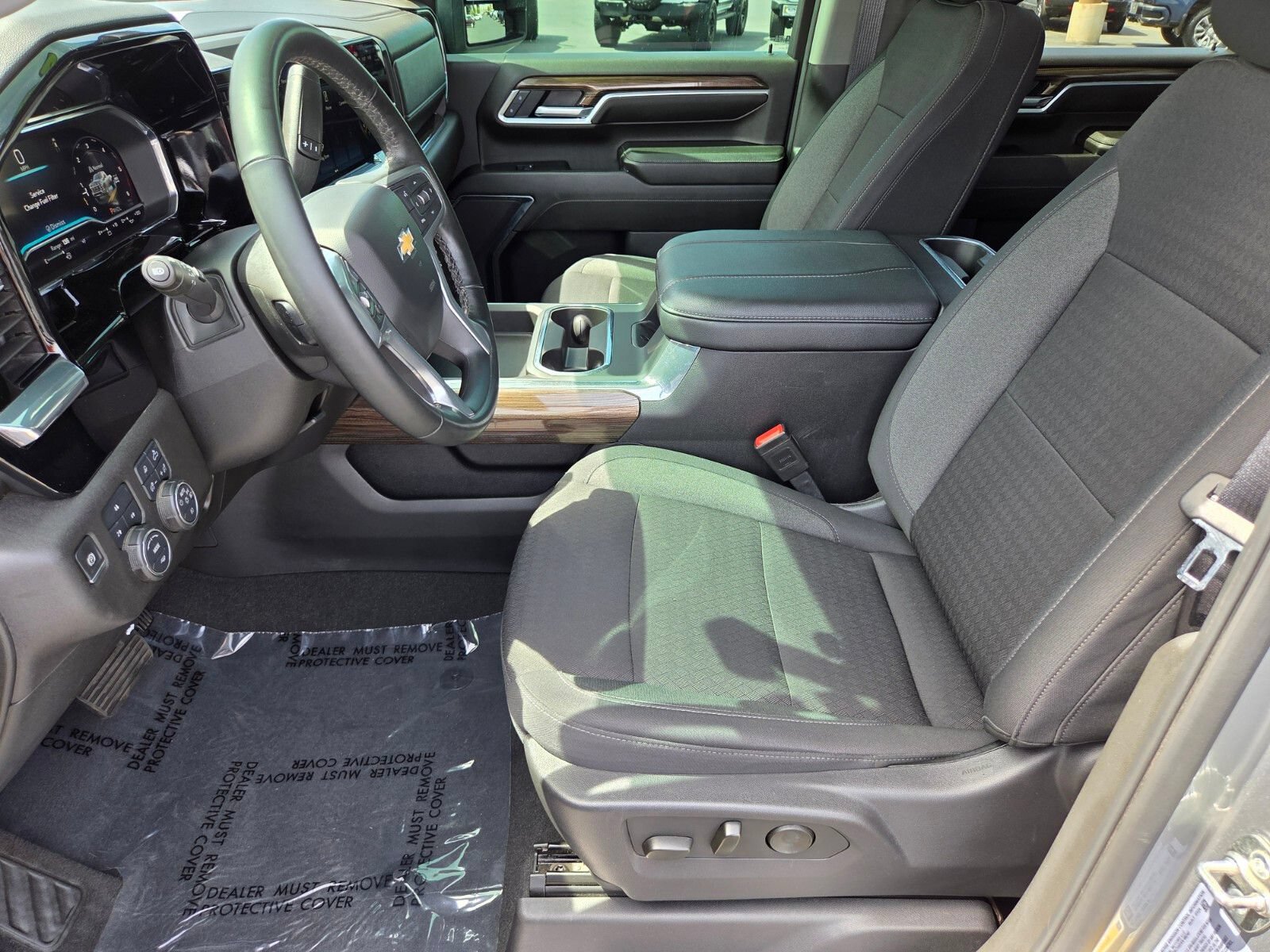 Used 2025 Chevrolet Silverado 3500 LT w/ Safety Package AWD/4WD image 10