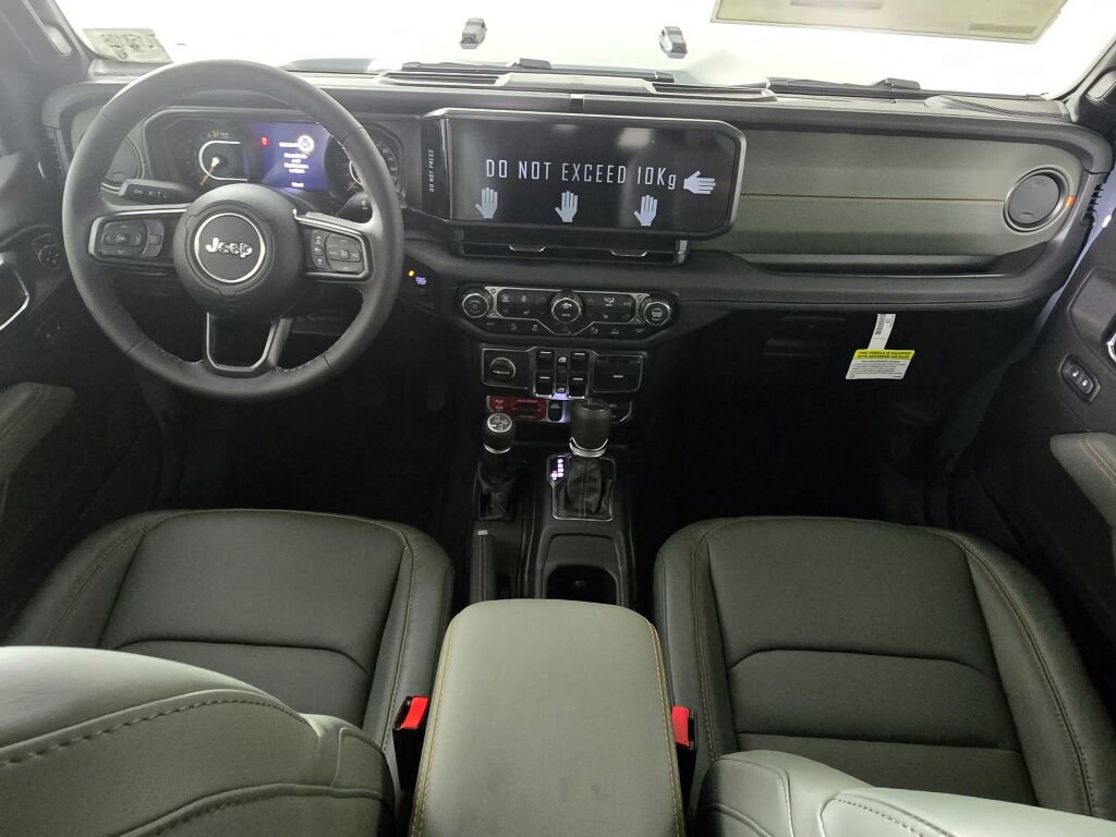 New 2026 Jeep Gladiator Mojave image 18