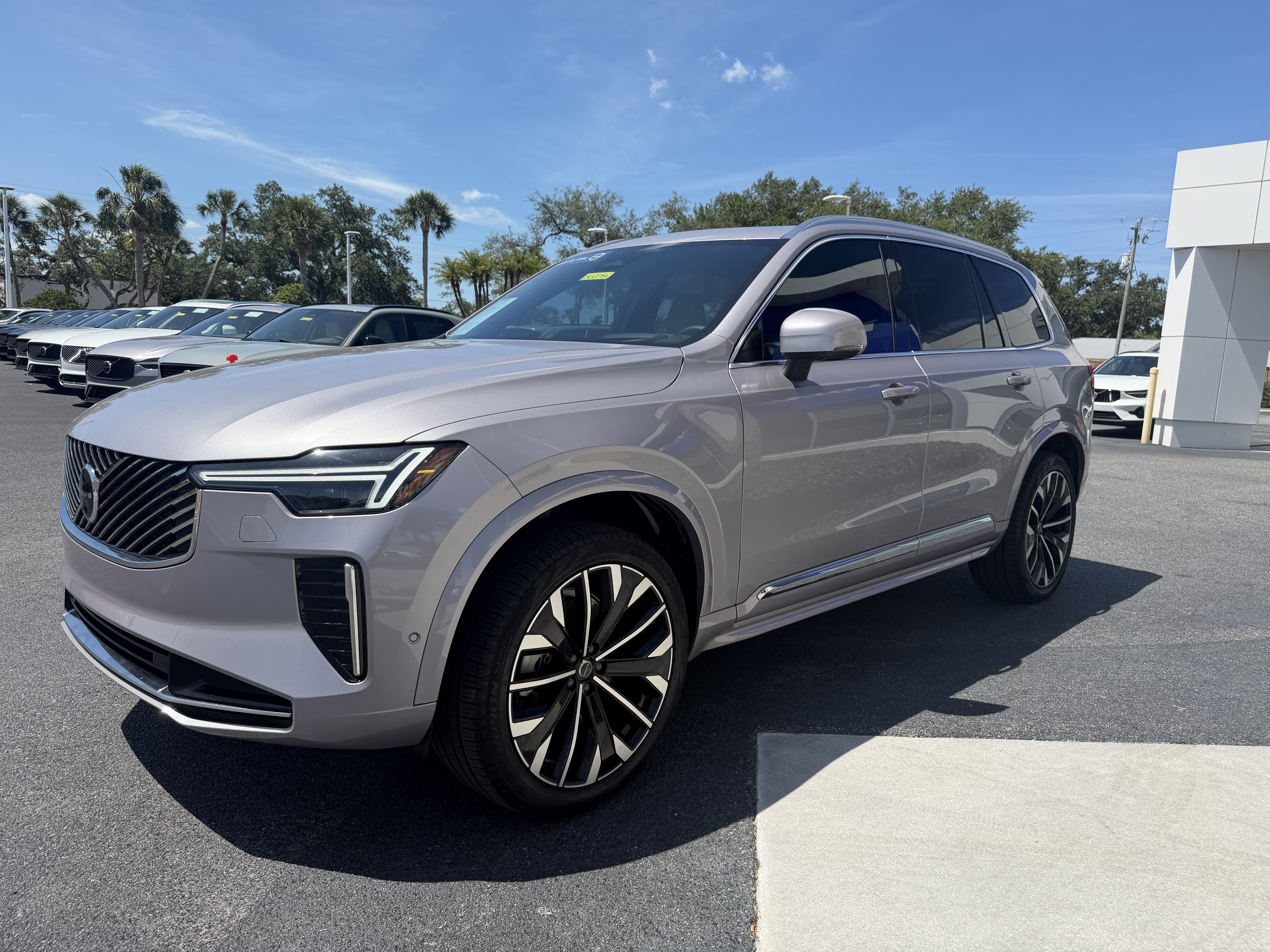 Certified 2026 Volvo XC90 B6 Ultra w/ Protection Package AWD/4WD image 7