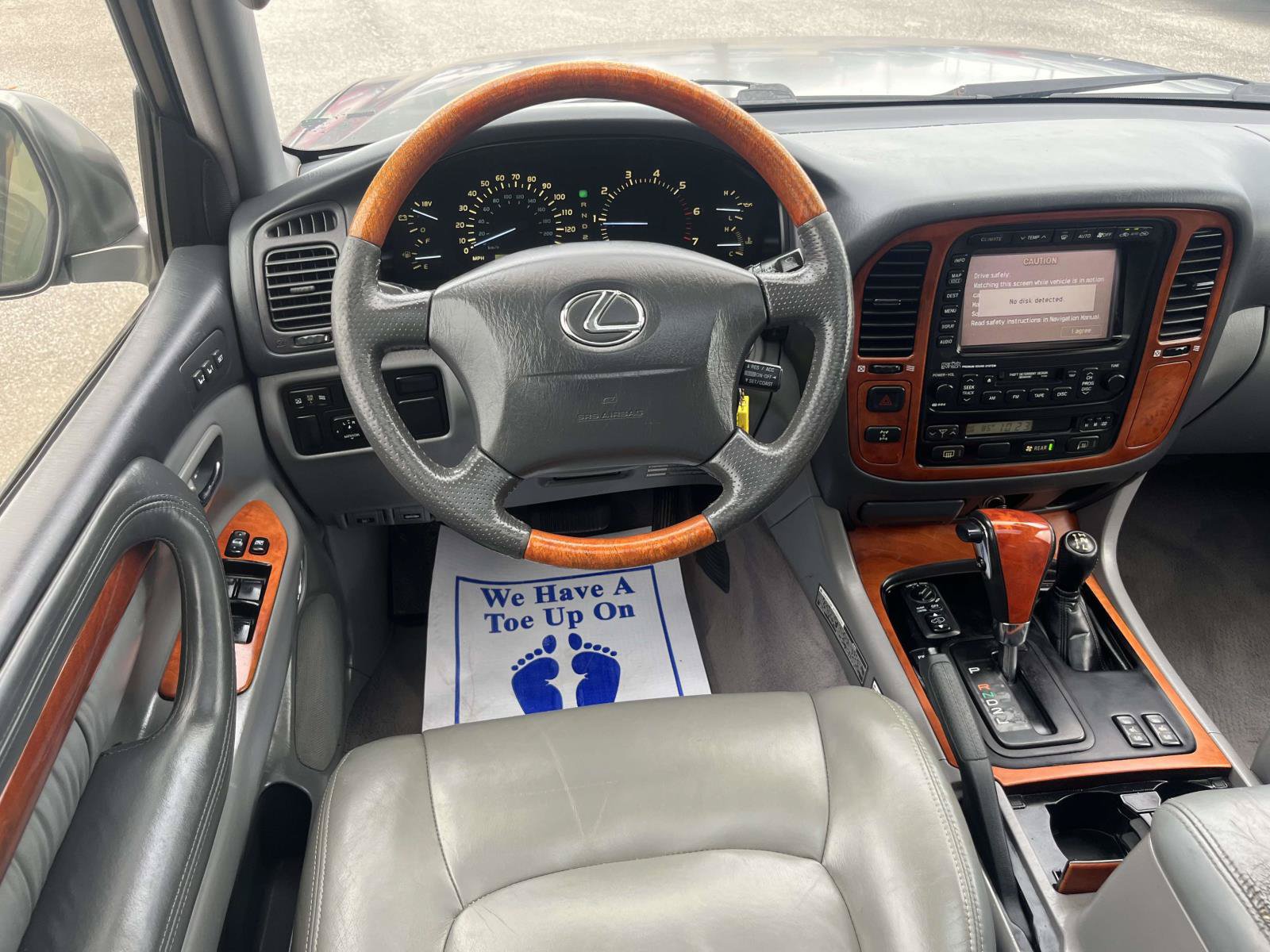 Used 2002 Lexus LX 470 4WD image 12