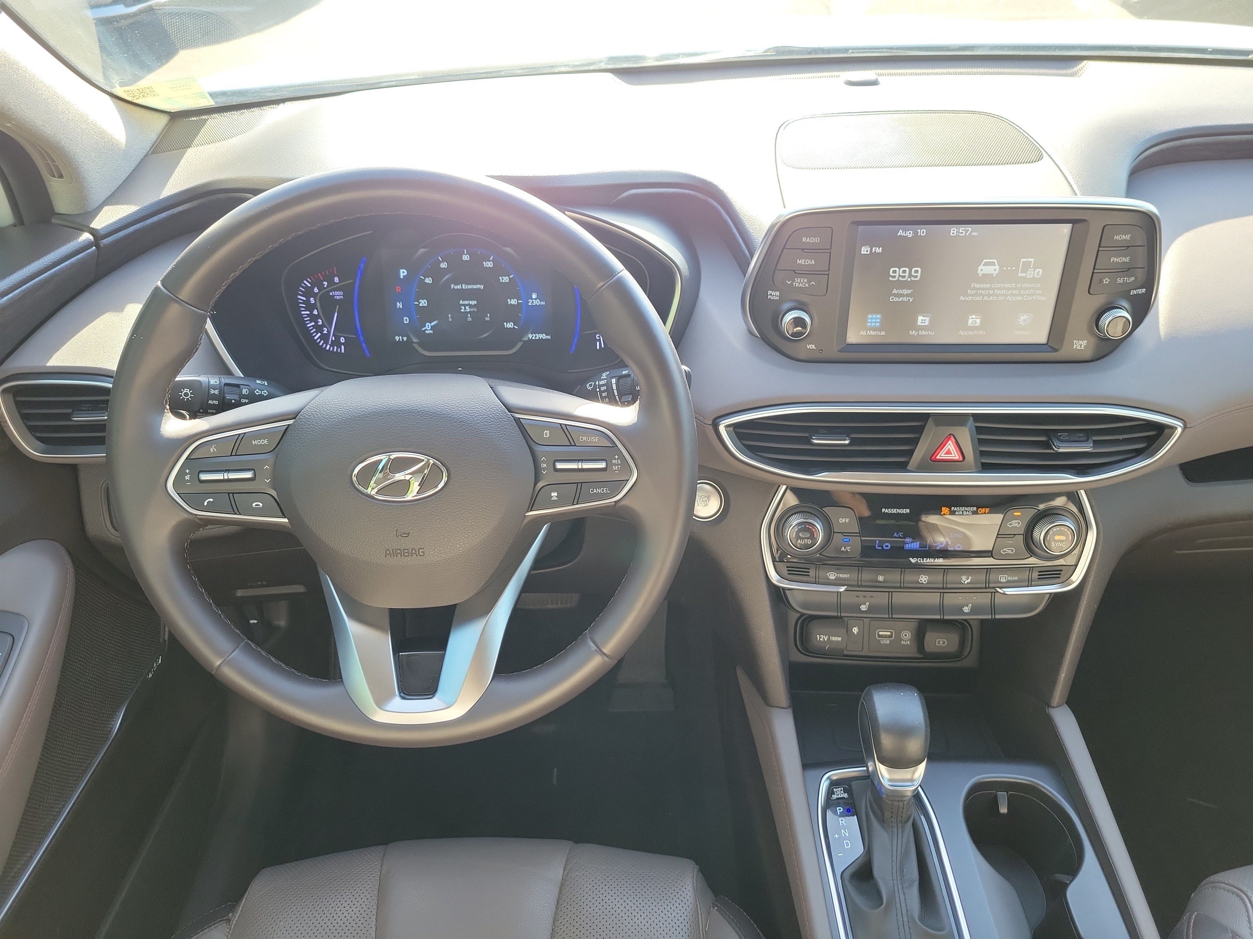 Used 2020 Hyundai Santa Fe SEL w/ Convenience + Premium Package FWD image 19