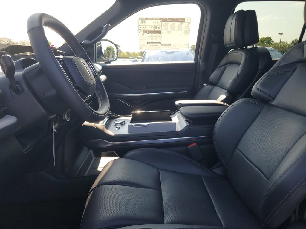 New 2025 Lincoln Navigator L Reserve w/ Jet Appearance Package image 20