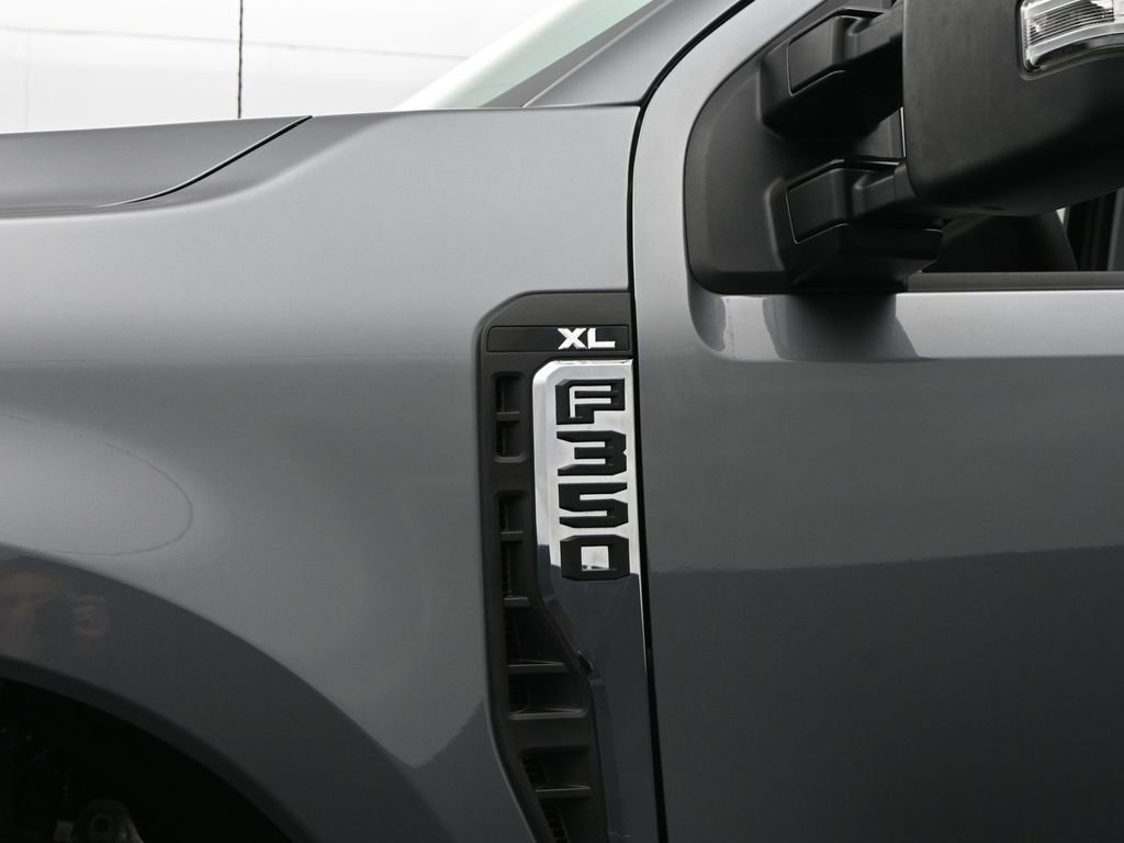 Used 2024 Ford F350 XL w/ XL Chrome Package image 24