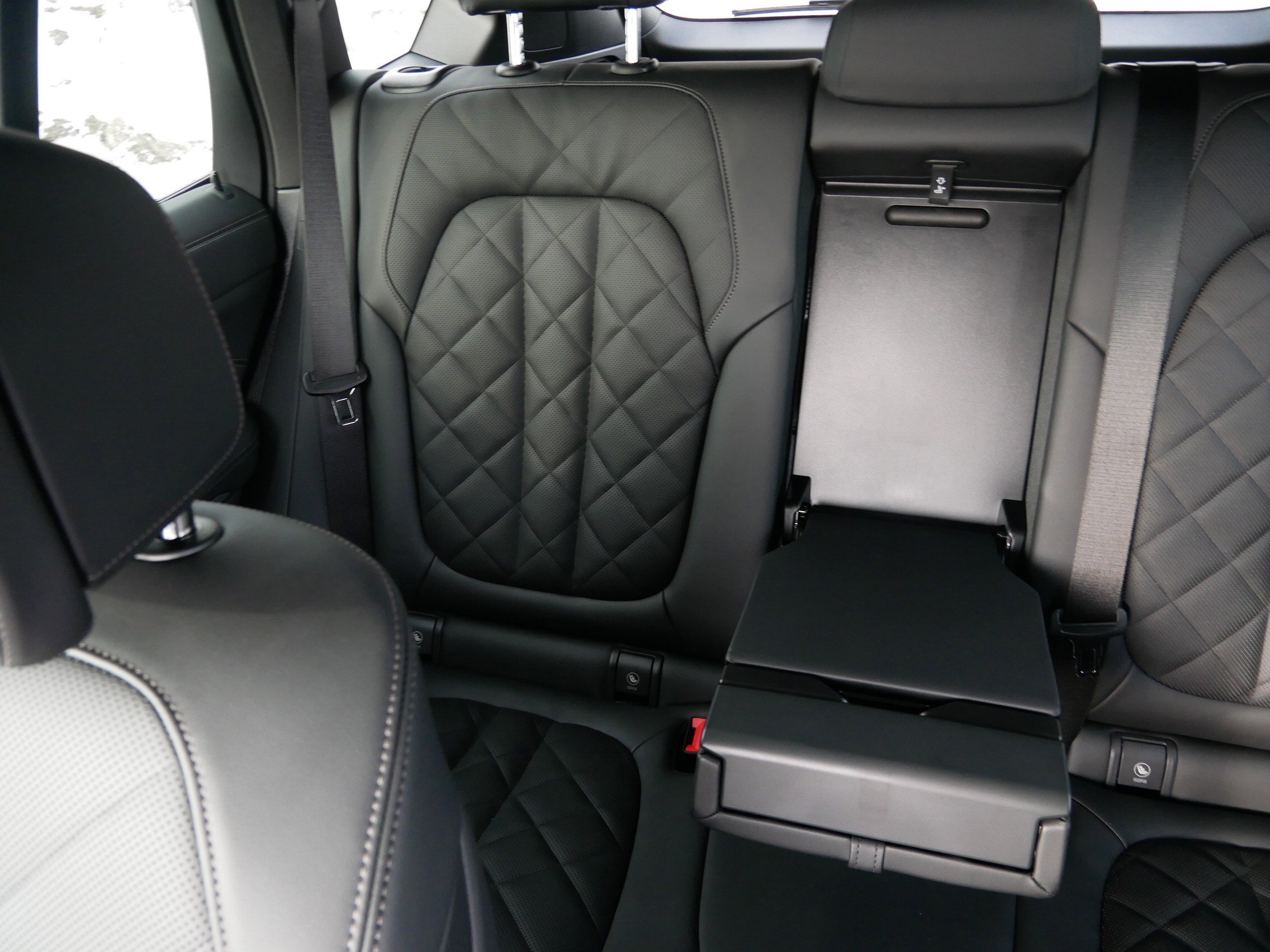 Used 2026 BMW X5 xDrive40i w/ M Sport Package image 12