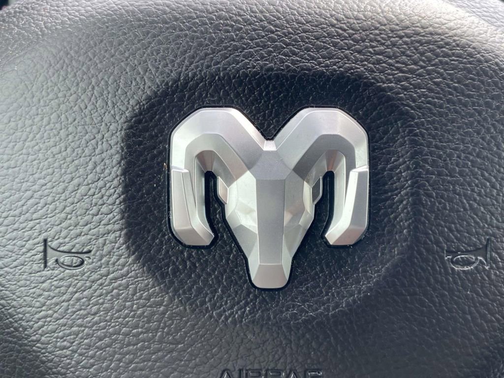 Used 2023 RAM 1500 Laramie image 32