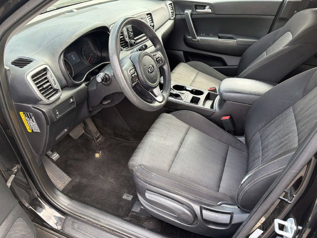 Used 2019 Kia Sportage LX FWD image 31
