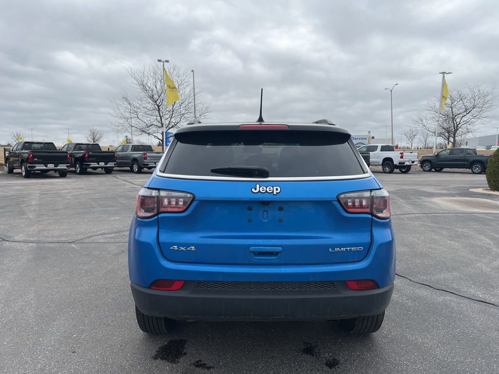 Used 2025 Jeep Compass Limited image 4