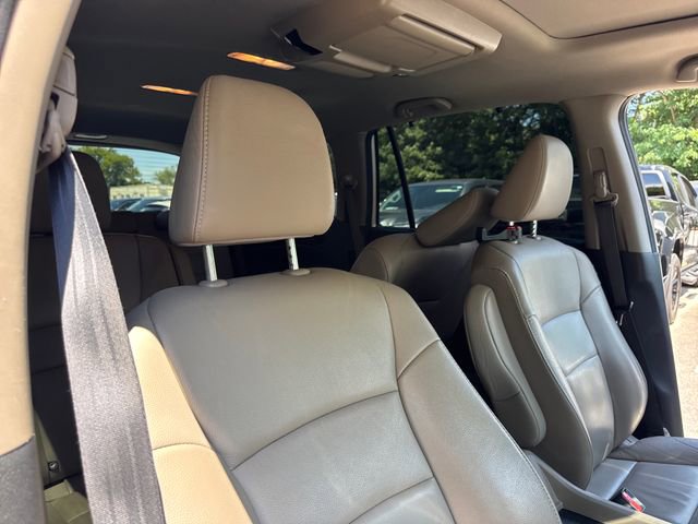 Used 2022 Honda Pilot Touring image 28