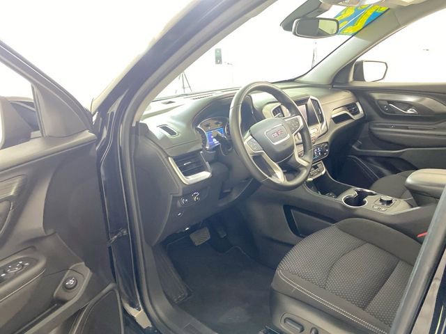 Used 2023 GMC Terrain SLE w/ Driver Convenience Package image 27