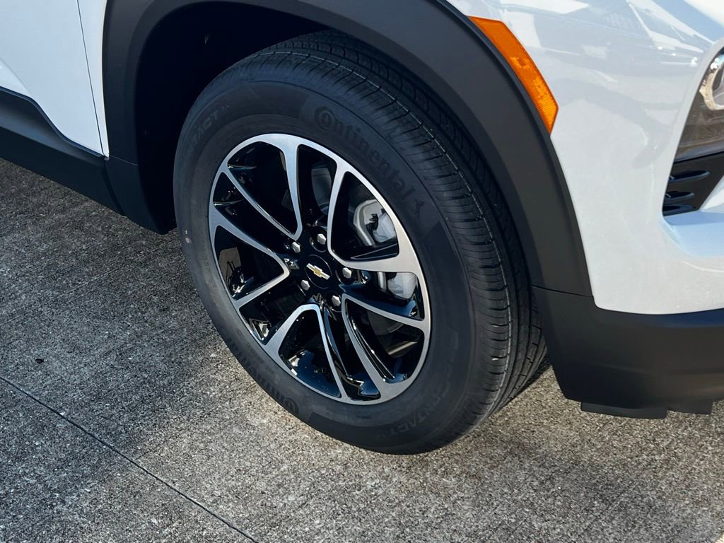 New 2026 Chevrolet TrailBlazer LT w/ Driver Confidence Package image 9