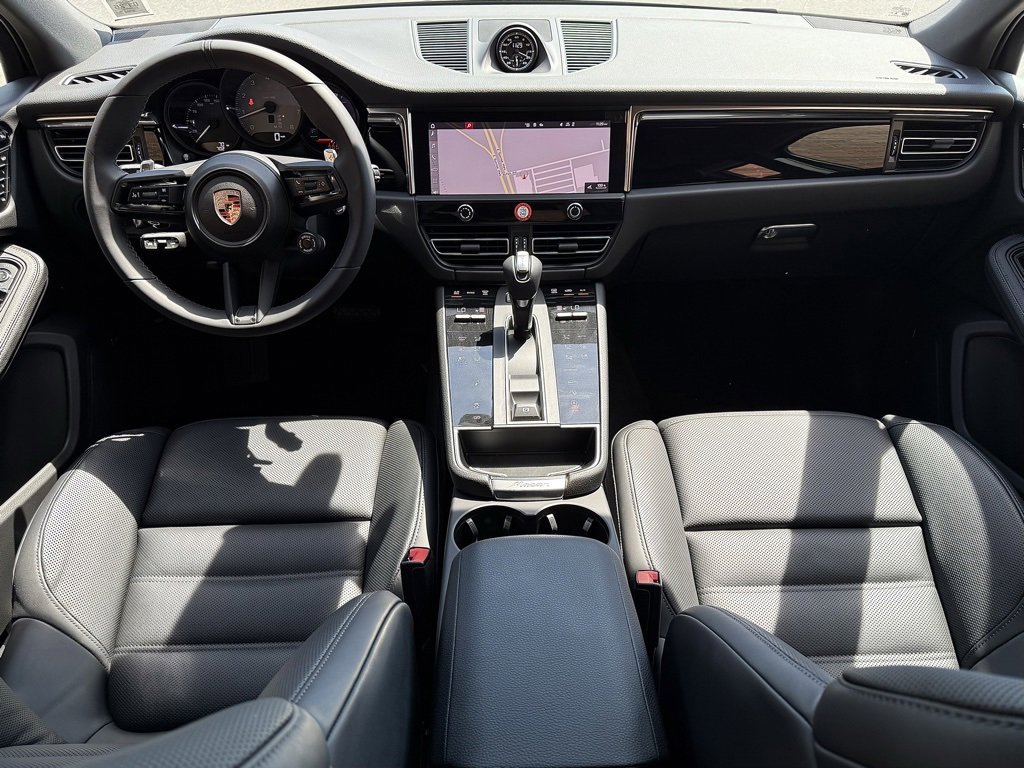 New 2025 Porsche Macan S image 13