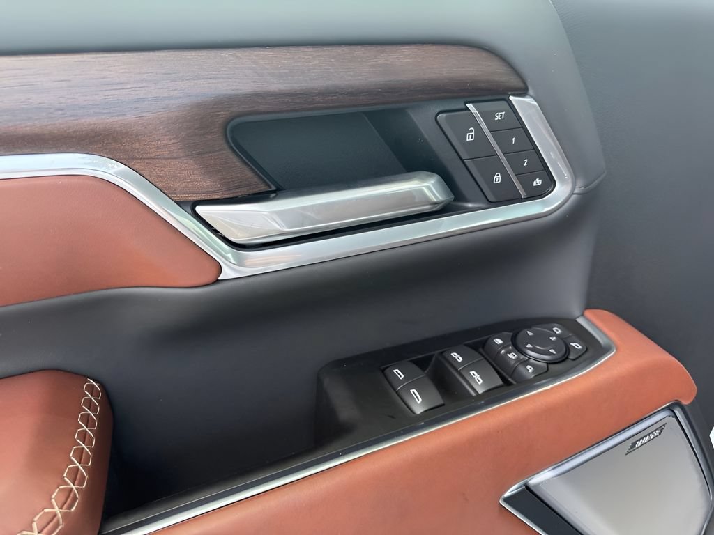 New 2026 GMC Sierra 2500 Denali Ultimate AWD/4WD image 10