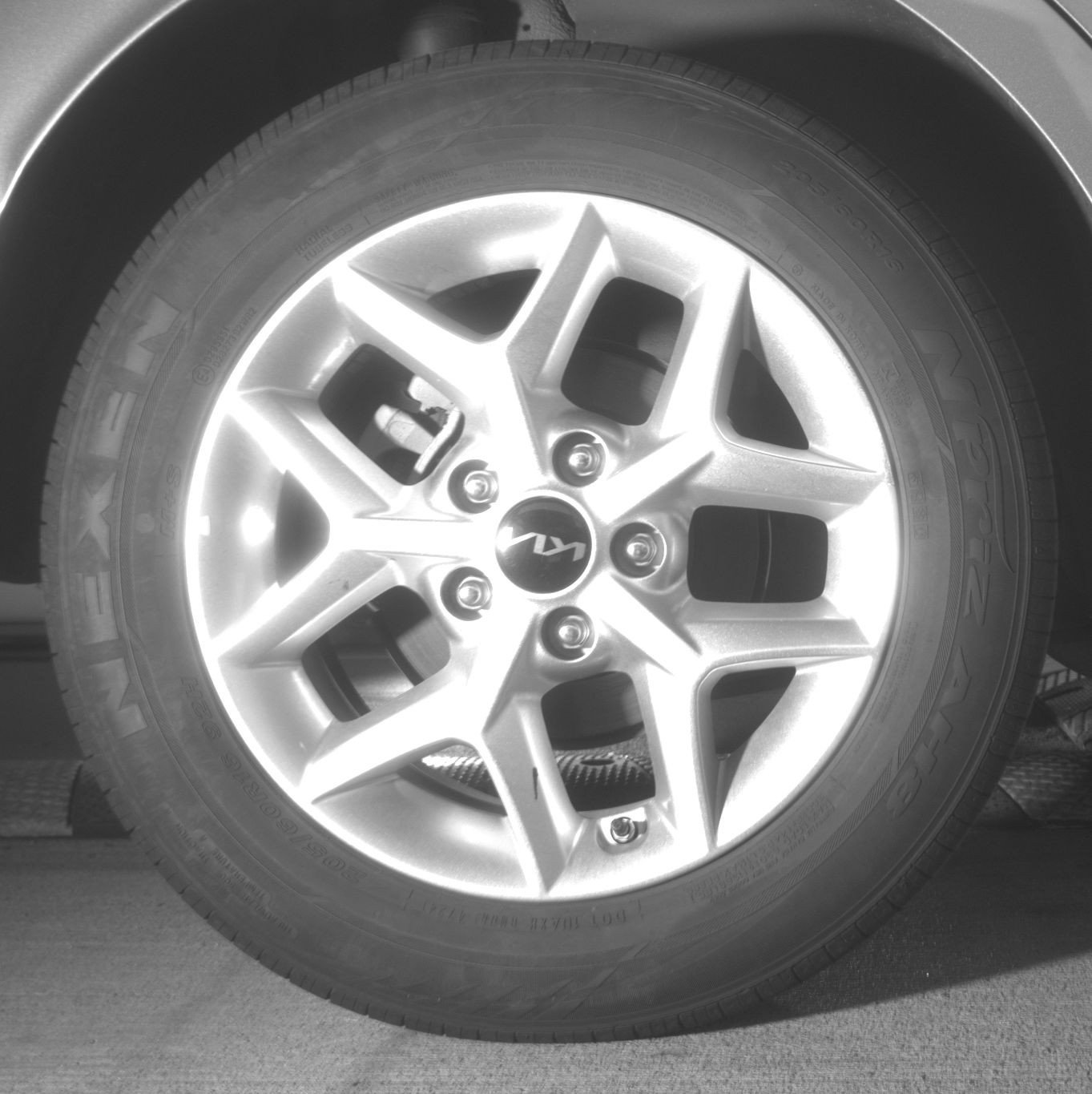 Used 2025 Kia Soul LX w/ LX Technology Package FWD image 20