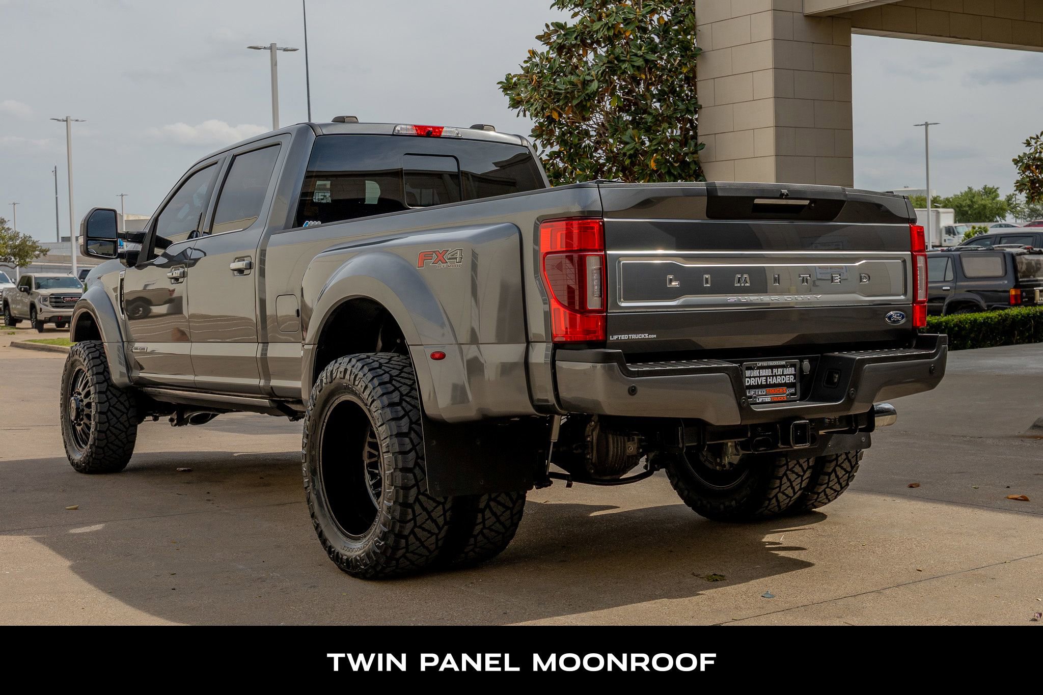 Used 2022 Ford F450 Limited w/ FX4 Off-Road Package image 7