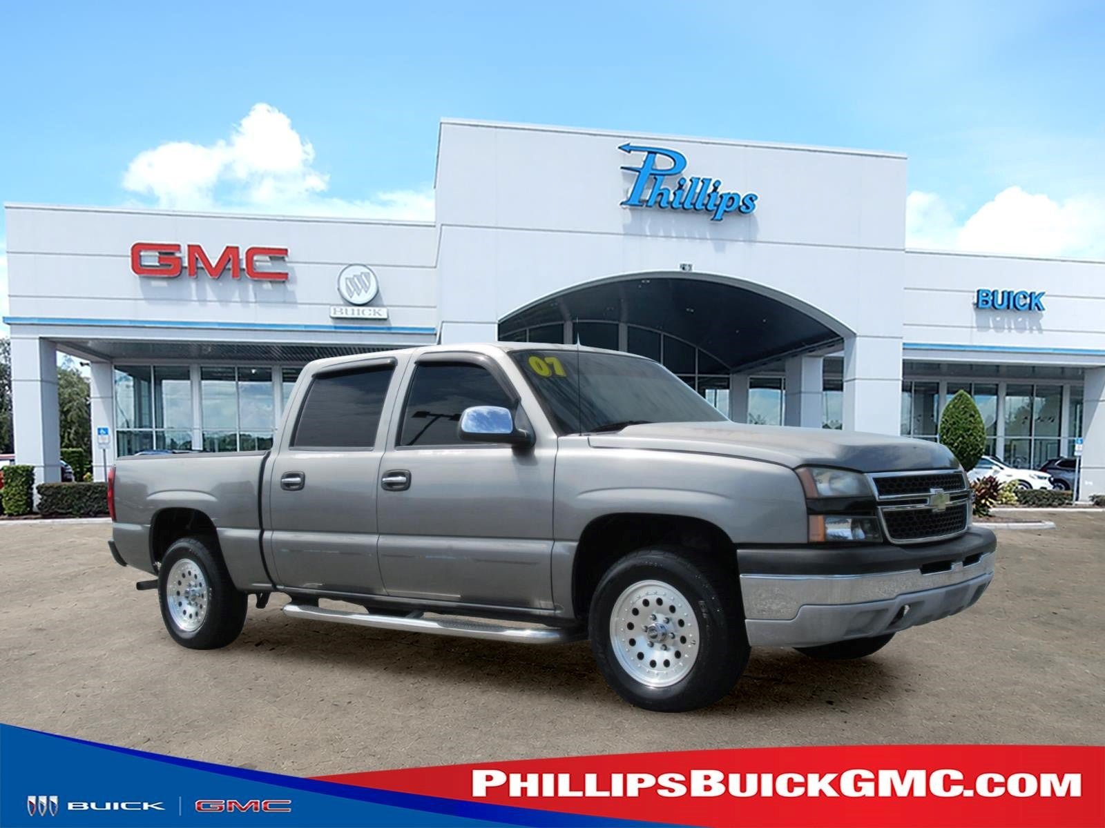 Used 2007 Chevrolet Silverado 1500 LS w/ Chrome Exterior Package RWD image 1