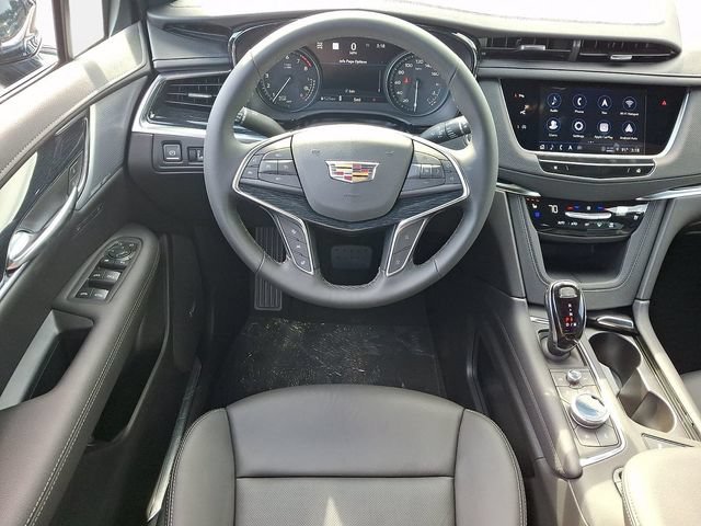 New 2026 Cadillac XT5 Premium Luxury w/ Driver Assist Package AWD/4WD image 7
