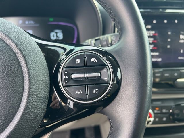 Certified 2023 Kia Soul EX image 16