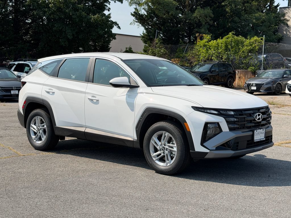 New 2026 Hyundai Tucson SE