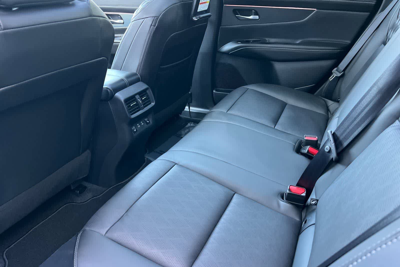 New 2026 Nissan Murano Platinum AWD/4WD image 5