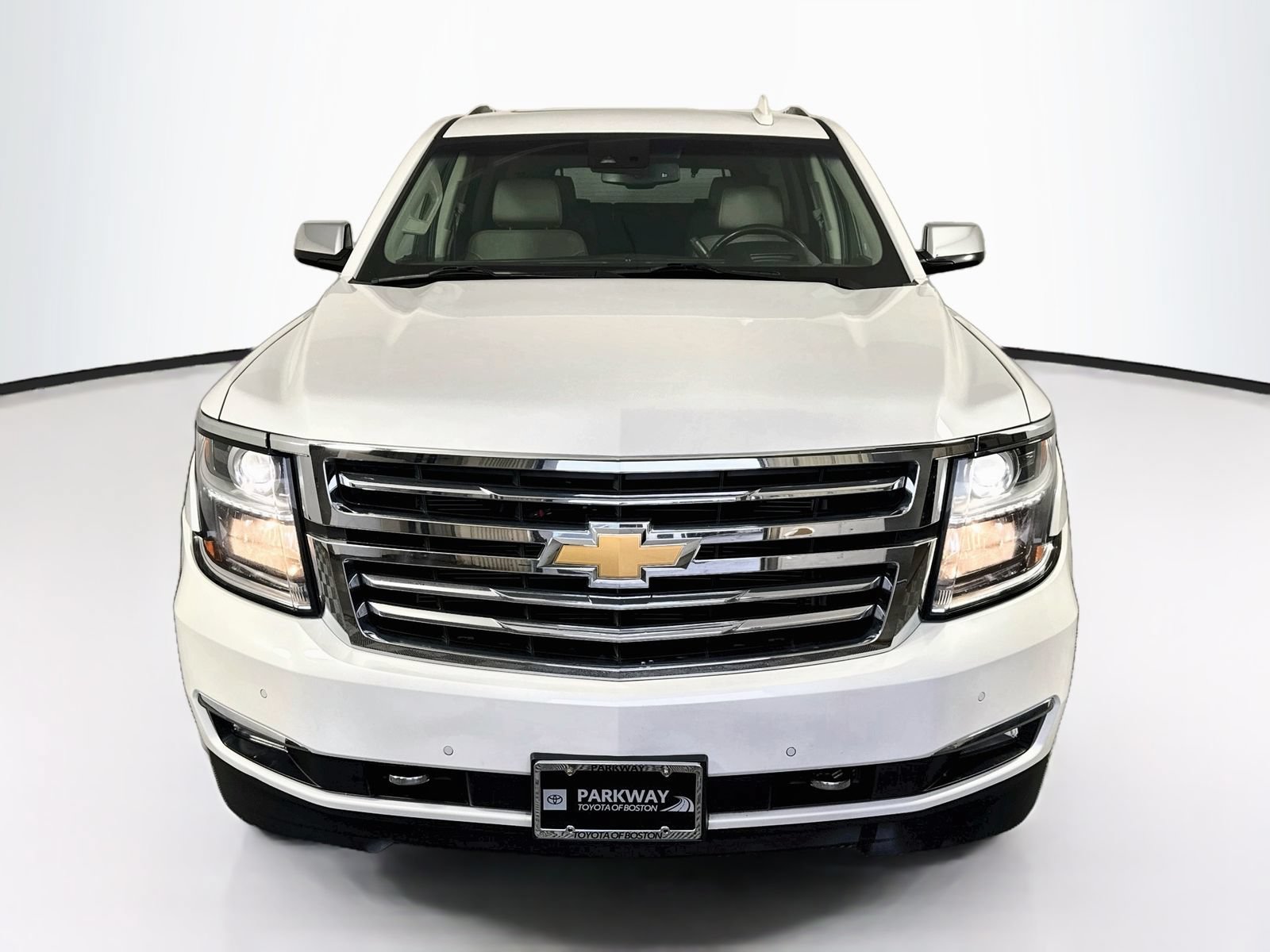 Used 2017 Chevrolet Tahoe Premier AWD/4WD image 2