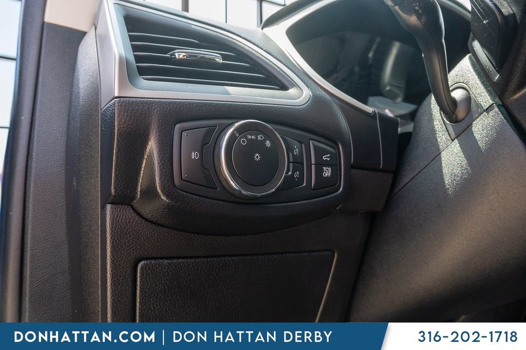 Used 2020 Ford Edge SEL w/ Convenience Package AWD/4WD image 21