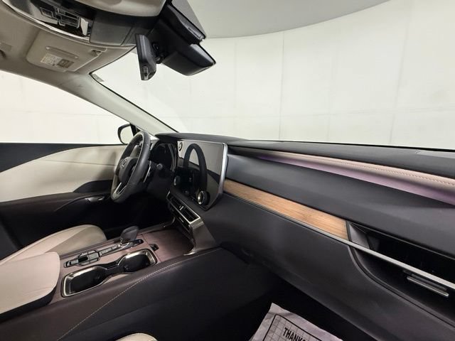 Used 2023 Lexus RX 350 Premium Plus w/ Cold Area Package AWD/4WD image 34
