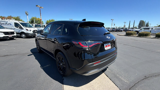New 2027 Honda HR-V Sport image 6