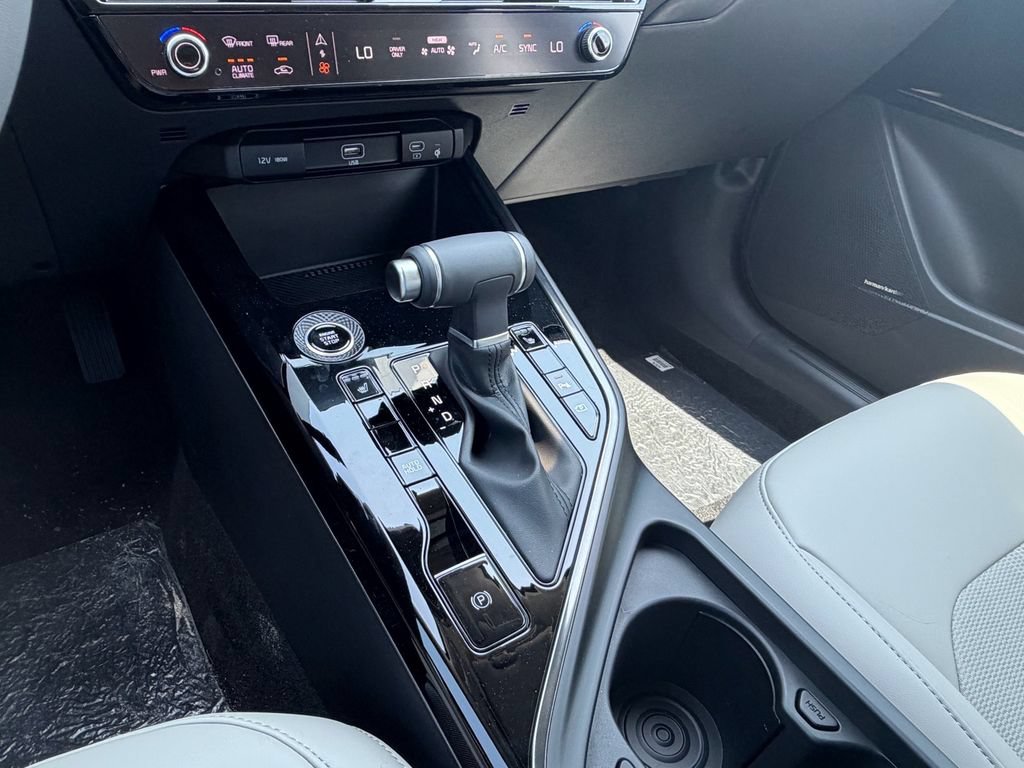 New 2026 Kia Niro EX w/ EX Premium Package FWD image 25