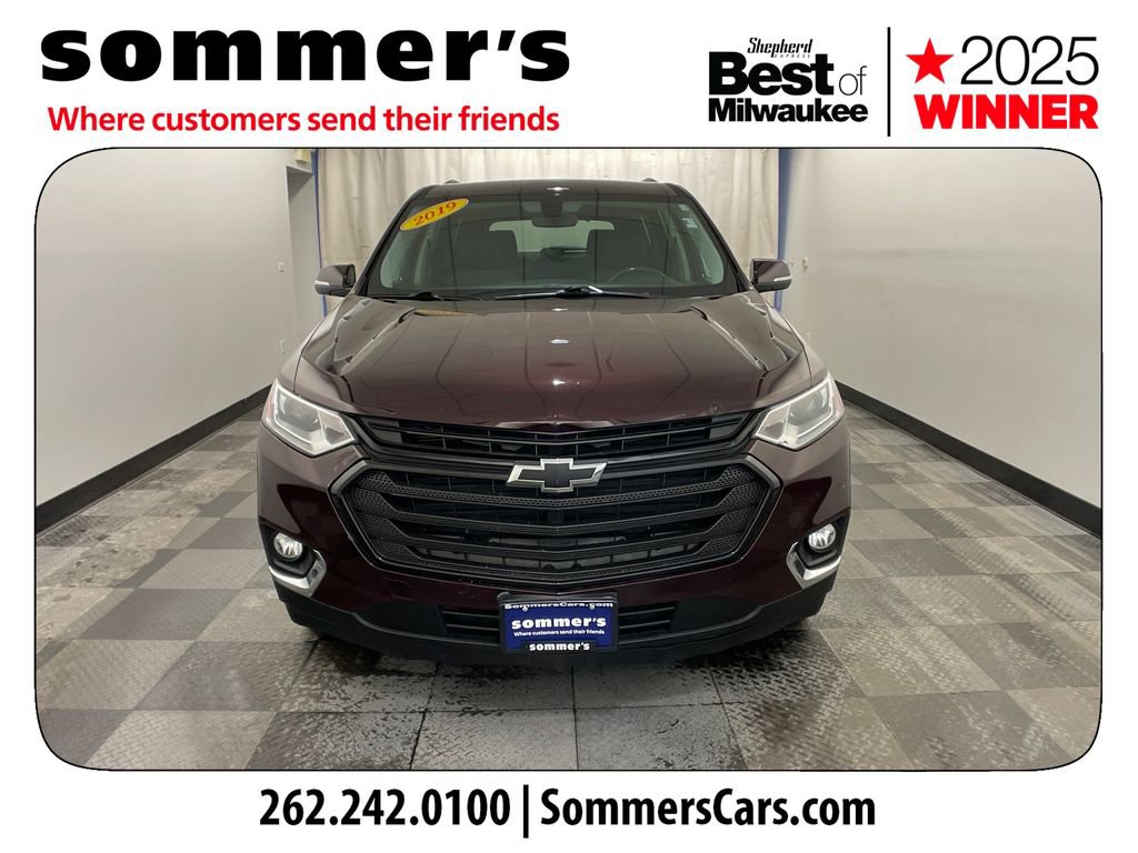 Used 2019 Chevrolet Traverse LT w/ LPO, Black Accent Package image 8
