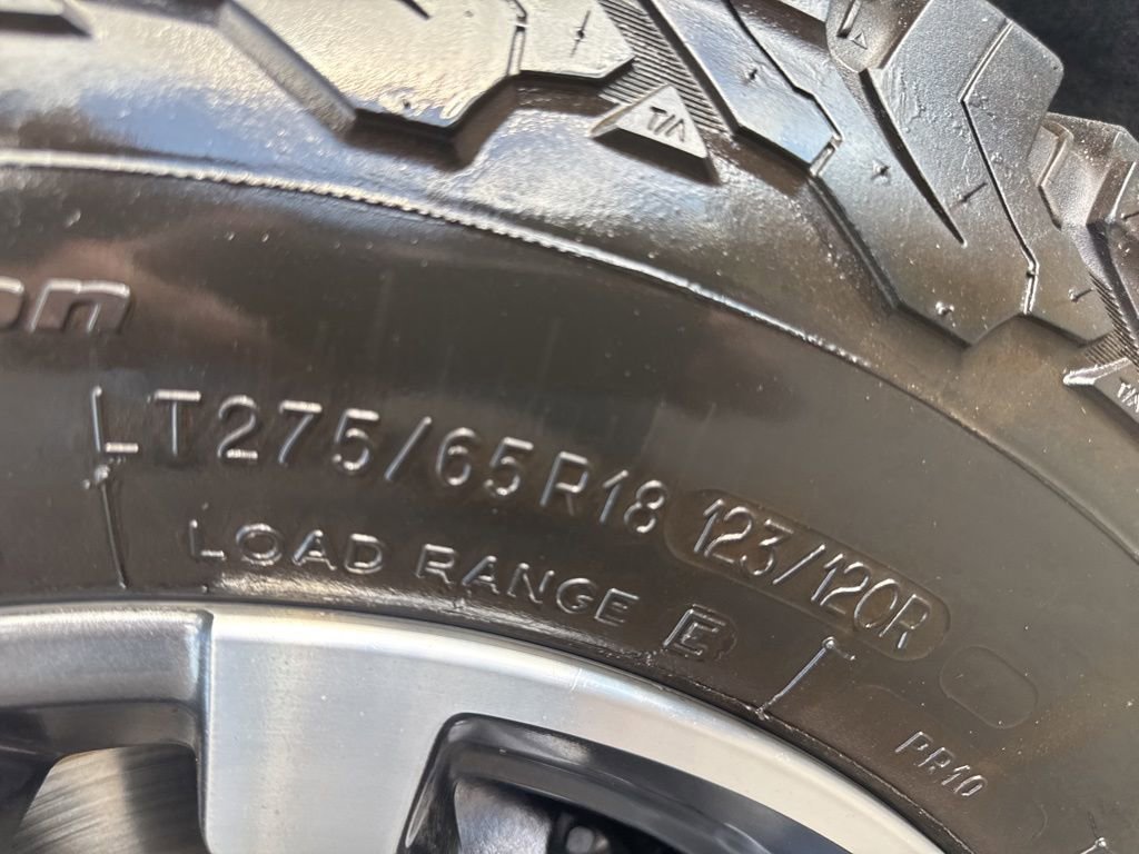 Used 2023 GMC Sierra 1500 AT4 w/ AT4 Premium Package image 36