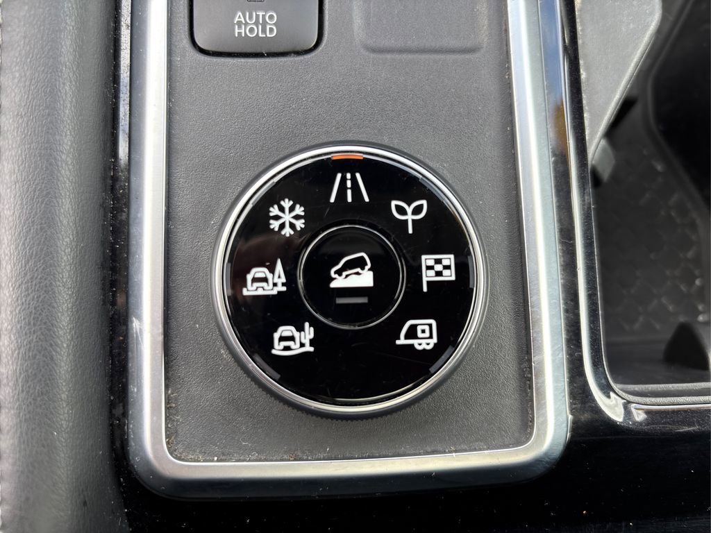 Used 2023 Nissan Pathfinder SL w/ SL Premium Package image 38