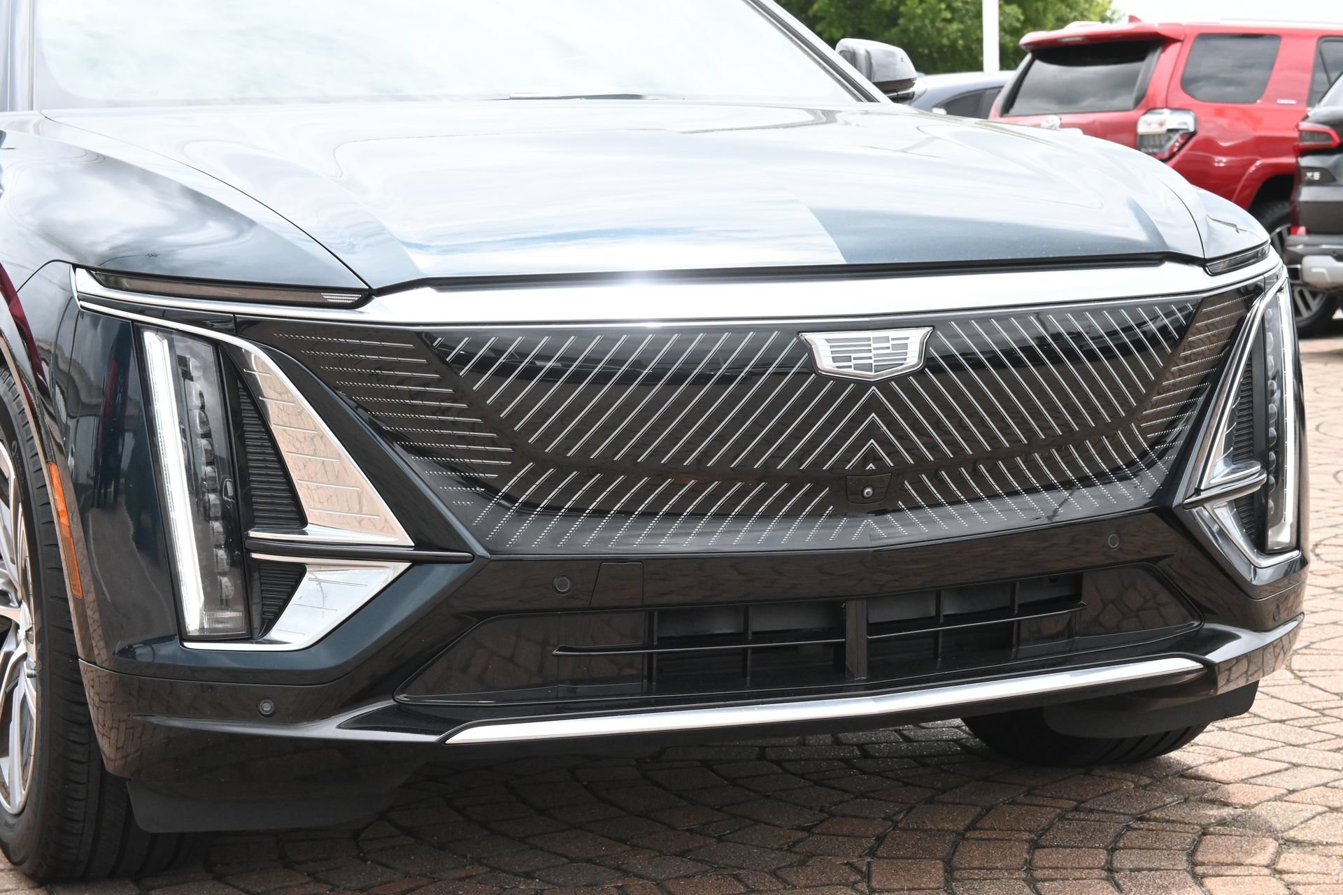 Used 2024 Cadillac Lyriq Luxury RWD image 28