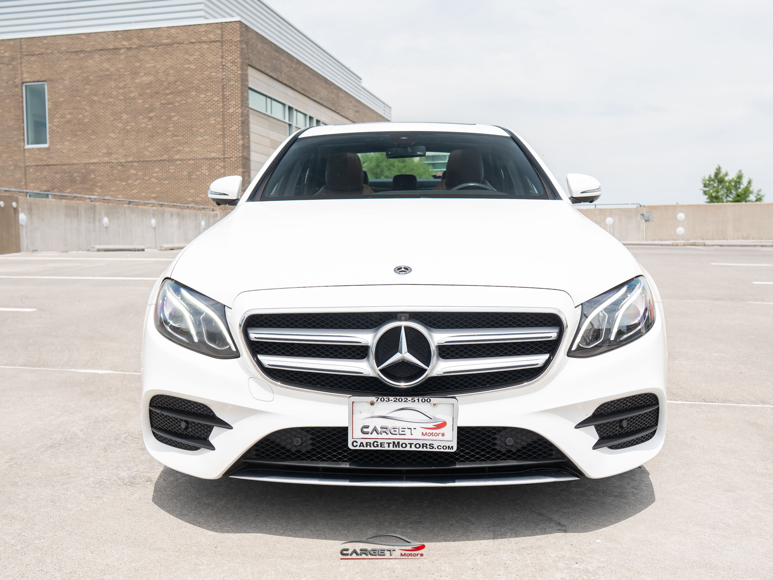 Used 2019 Mercedes-Benz E 450 4MATIC Sedan w/ Premium Package image 2