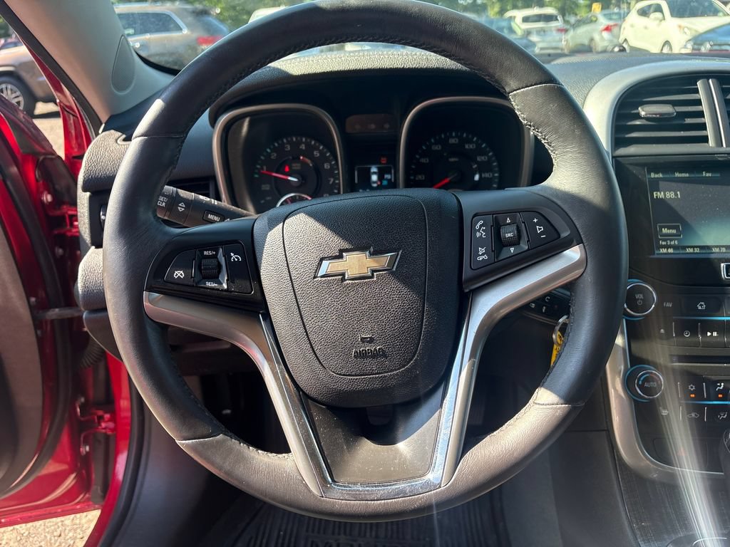 Used 2014 Chevrolet Malibu LT FWD image 14
