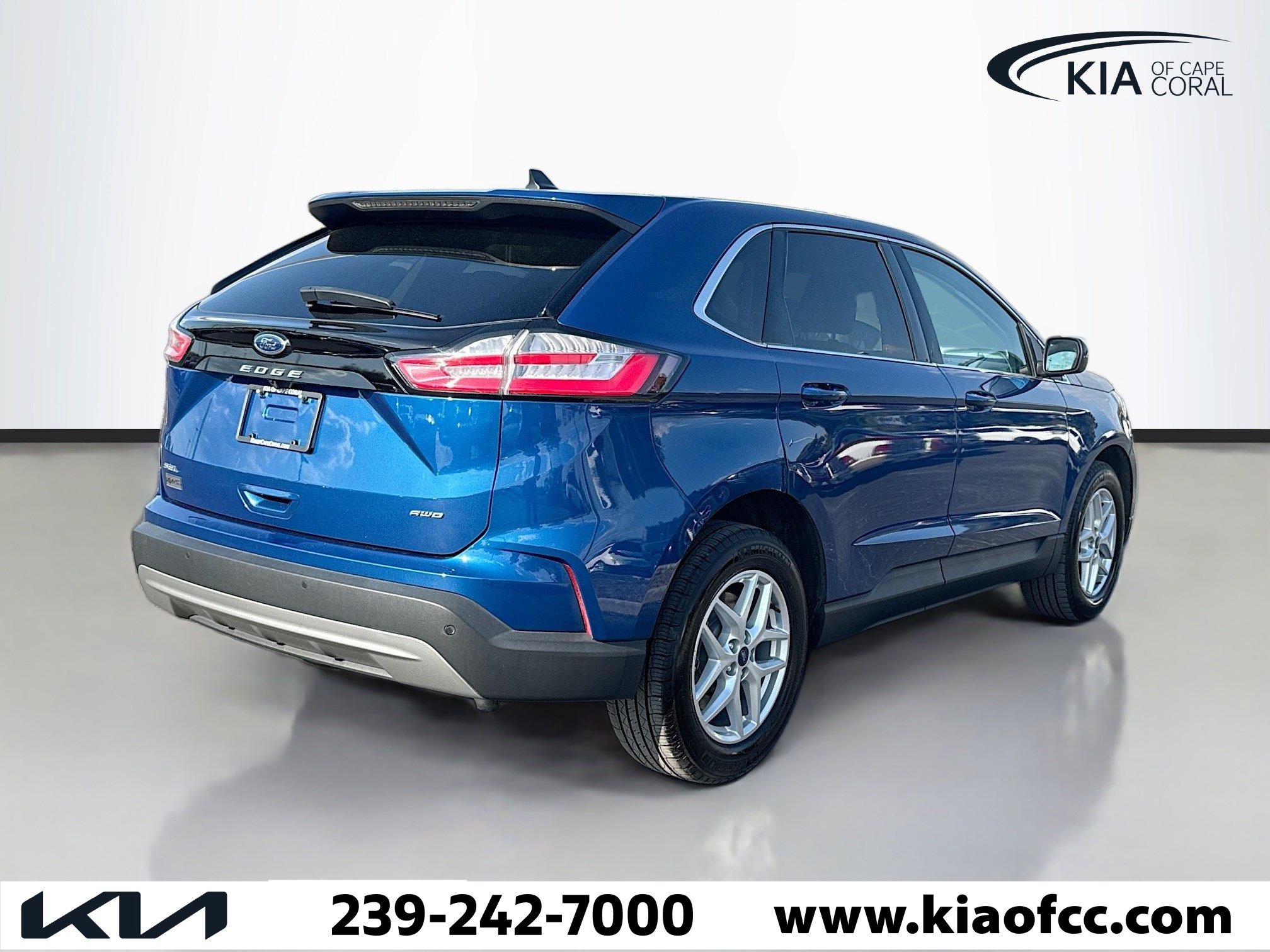 Used 2022 Ford Edge SEL w/ Convenience Package image 5