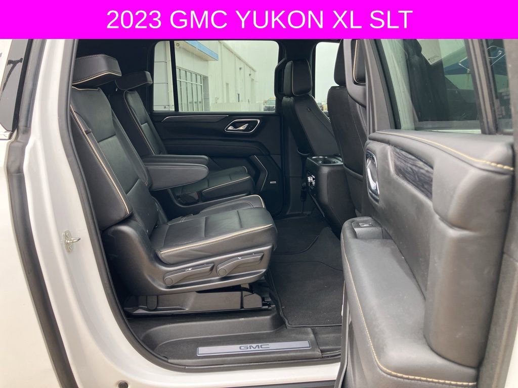 Used 2023 GMC Yukon XL SLT image 14