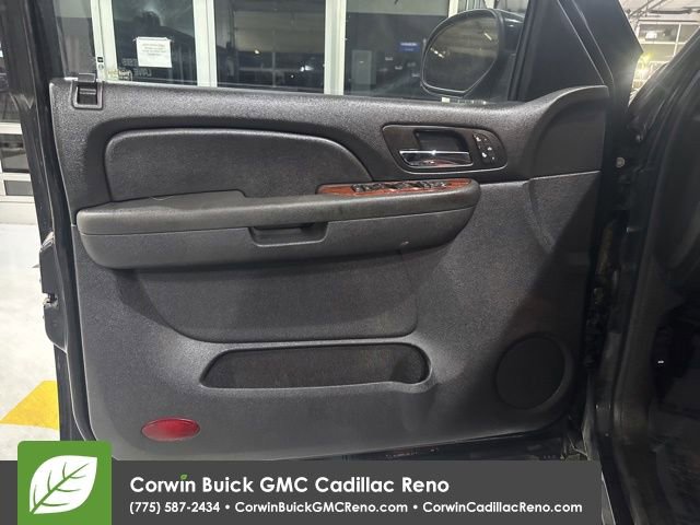 Used 2009 Chevrolet Silverado 2500 LTZ w/ Safety Package AWD/4WD image 13