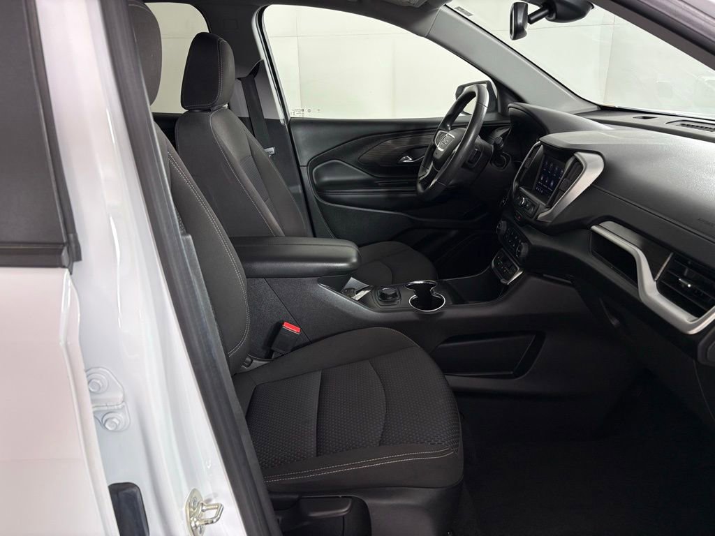 Used 2024 GMC Terrain SLE FWD image 39