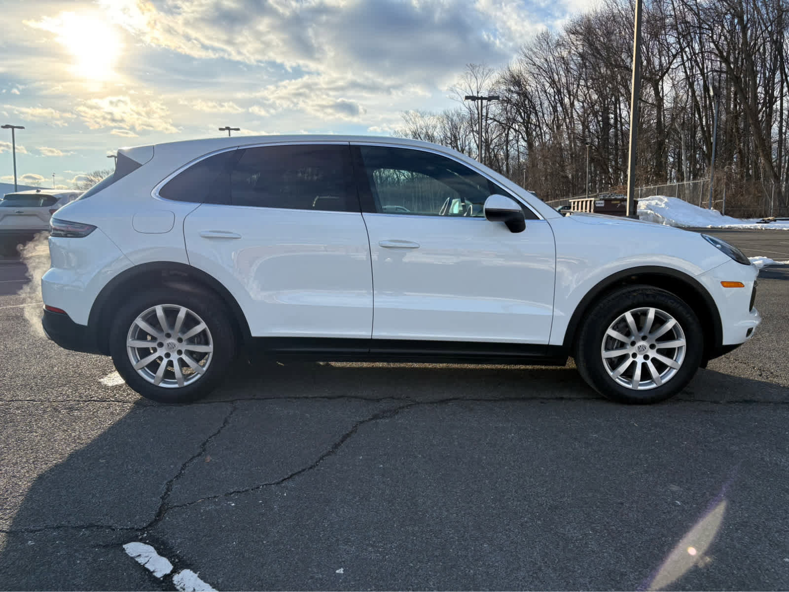 Used 2022 Porsche Cayenne Platinum Edition image 7
