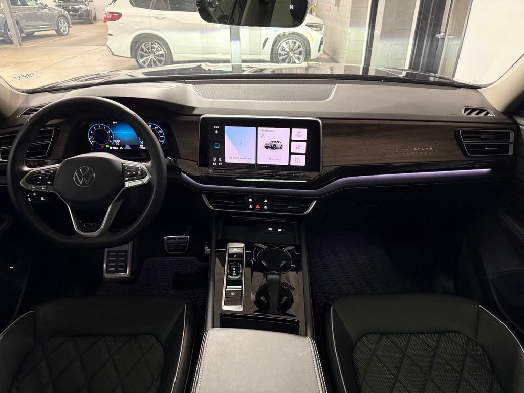 Used 2025 Volkswagen Atlas SEL Premium R-Line AWD/4WD image 8